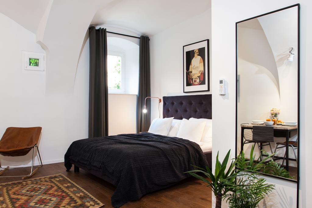 Irundo Zagreb - Old Town Apartments Exterior photo